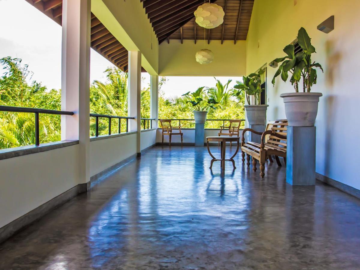 The Lagoon Villa Kurana Katunayaka Bagian luar foto